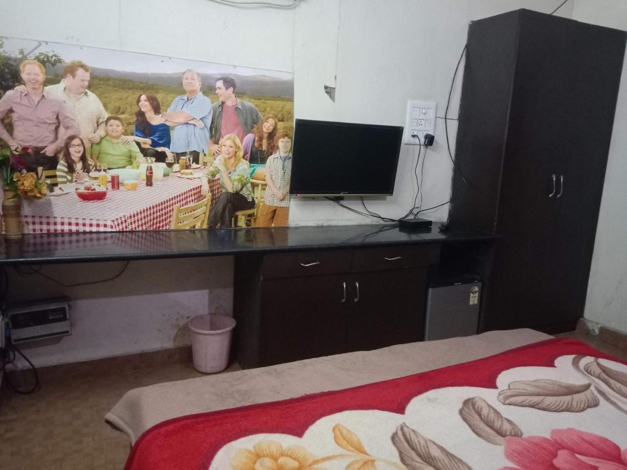 Yash Guest House New Delhi Extérieur photo