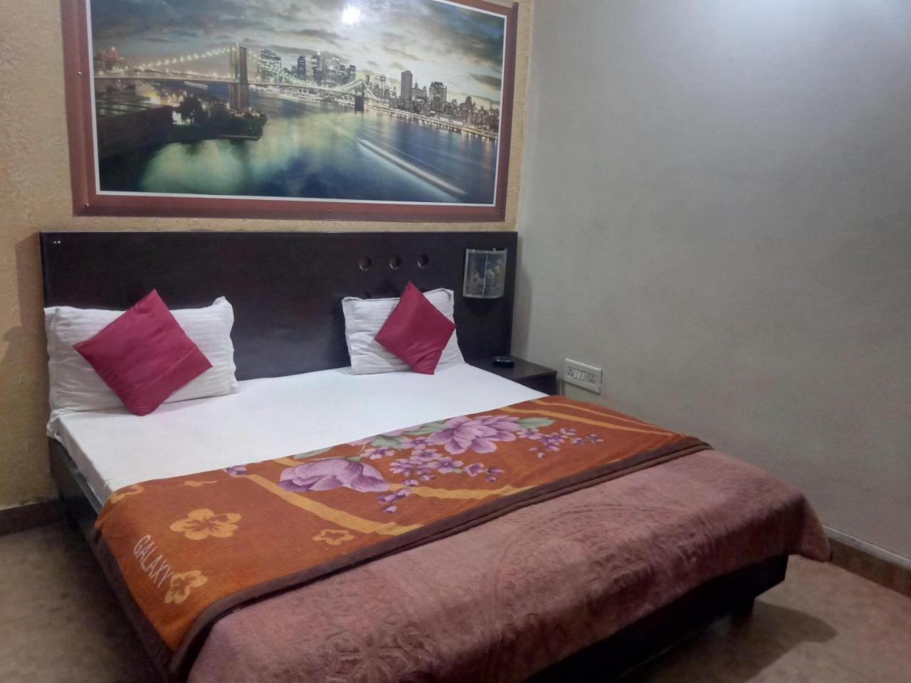 Yash Guest House New Delhi Extérieur photo